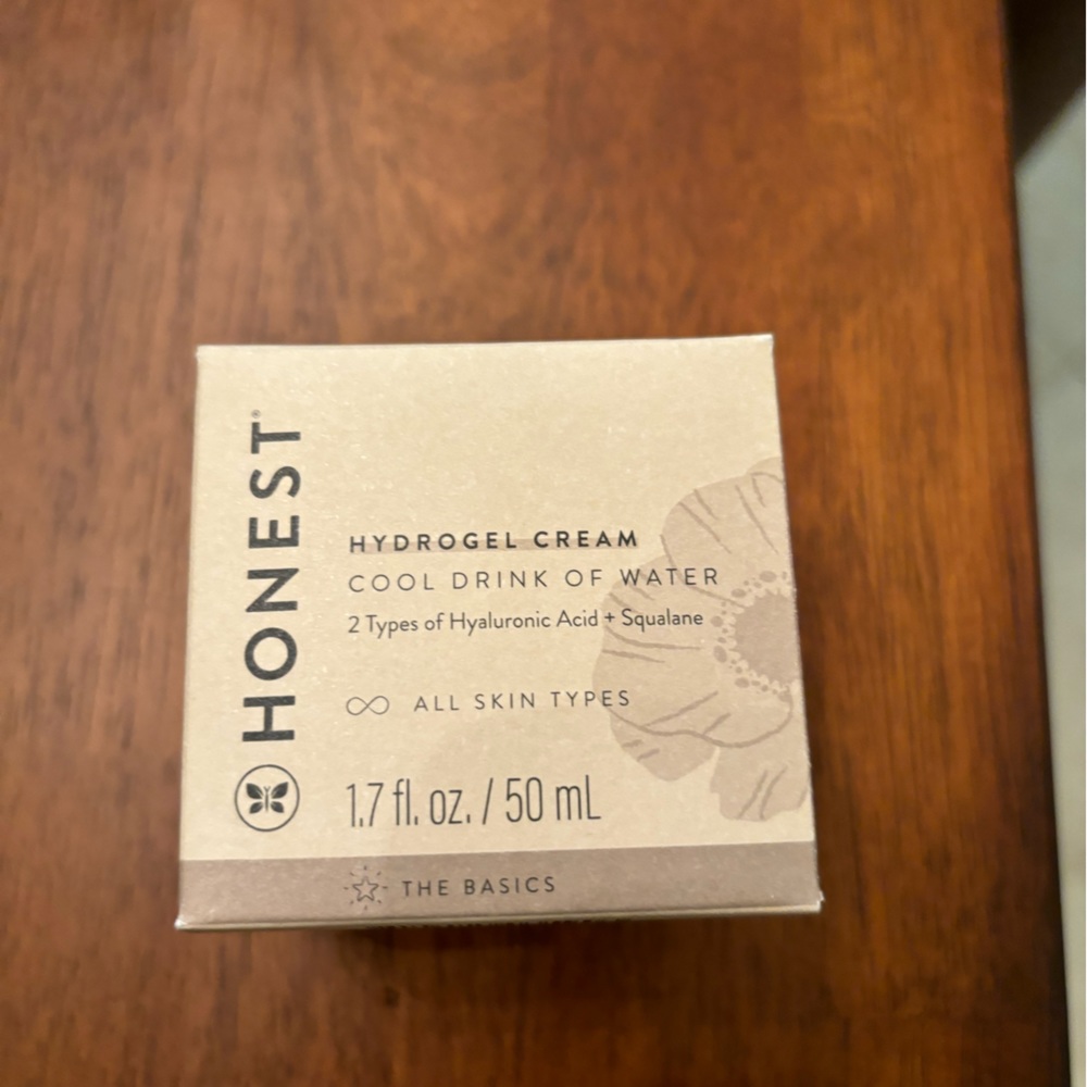 Honest hydrogel cream